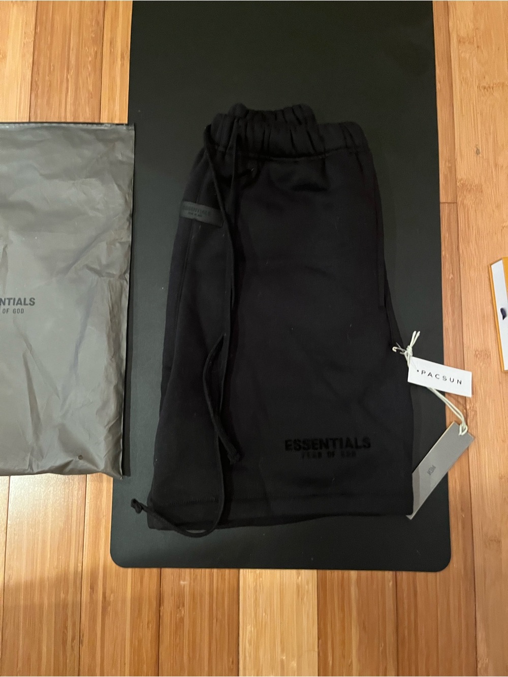 Fear of God Essentials Black shorts